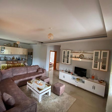 Villa Romario Berat Exteriér fotografie