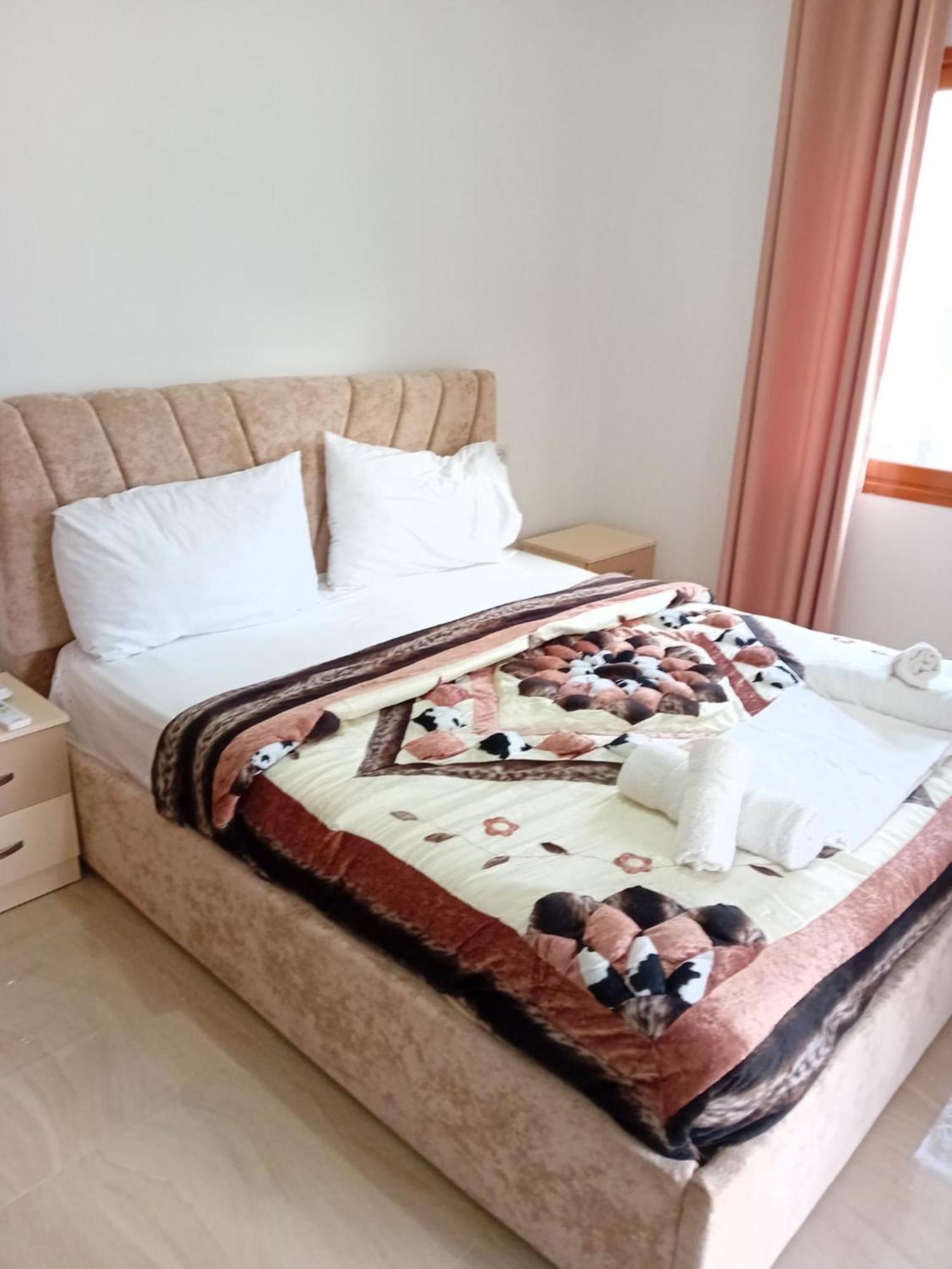 Villa Romario Berat Exteriér fotografie
